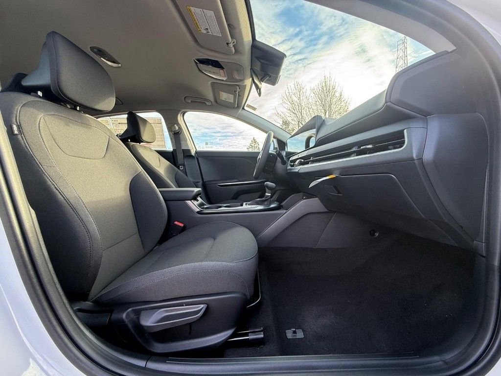 New 2026 Kia K4 LX image 11