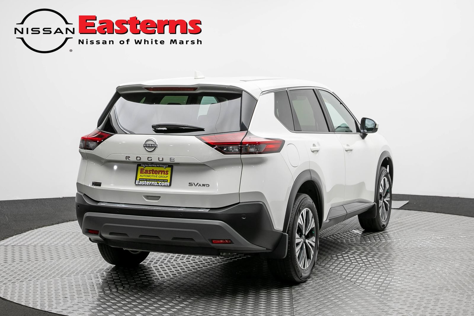 Used 2023 Nissan Rogue SV AWD/4WD image 5