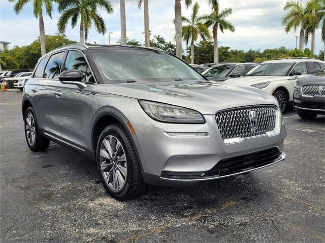 Used 2022 Lincoln Corsair Reserve w/ Elements Package image 25