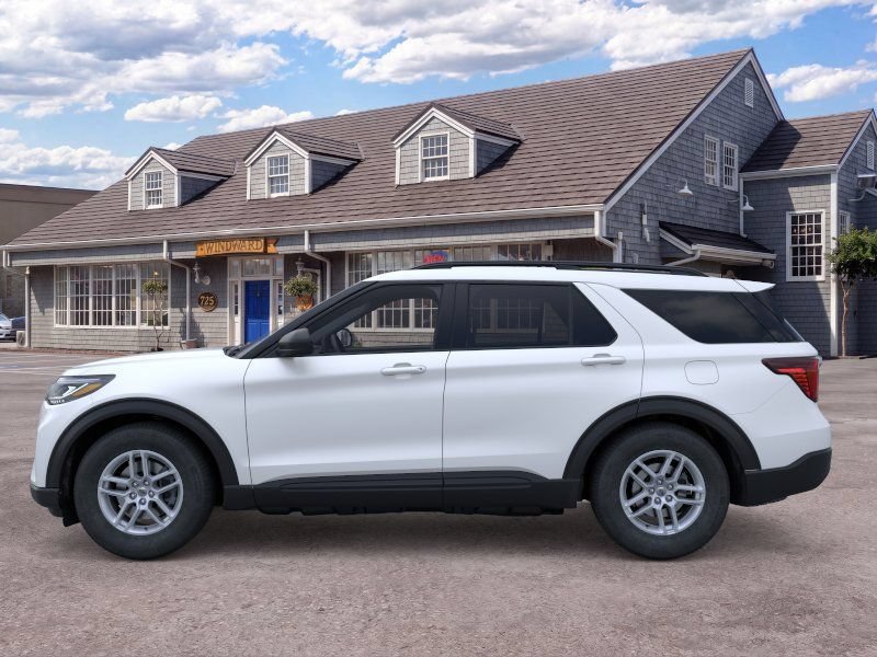 Used 2026 Ford Explorer Active RWD image 3