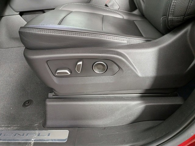 Used 2024 GMC Sierra 1500 Denali w/ Denali Reserve Package image 19