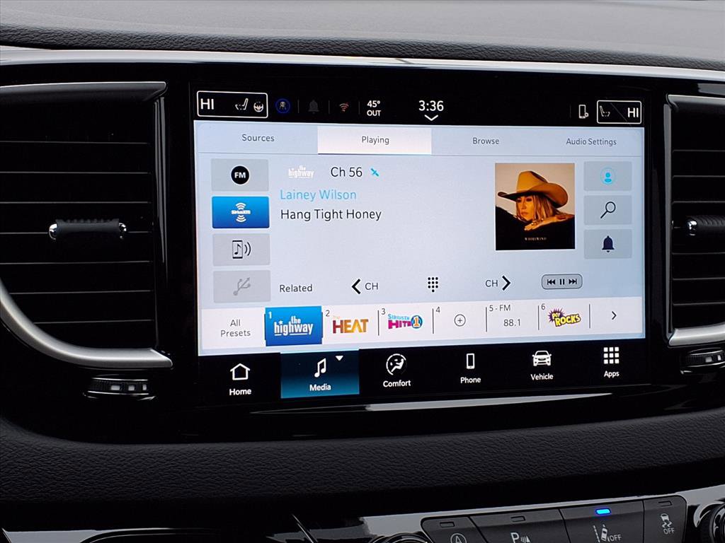 New 2026 Chrysler Voyager LX image 7
