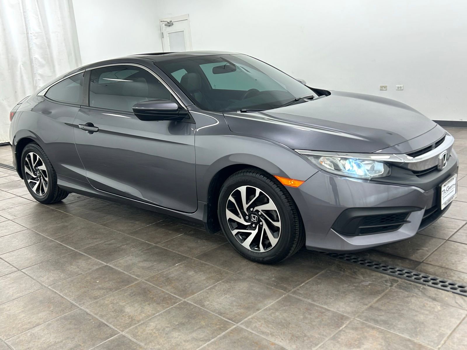 Used 2018 Honda Civic LX-P image 6