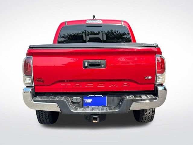 Used 2022 Toyota Tacoma TRD Off-Road AWD/4WD image 4