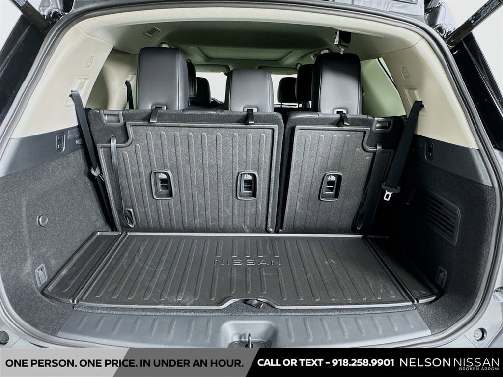 New 2026 Nissan Pathfinder Platinum image 27