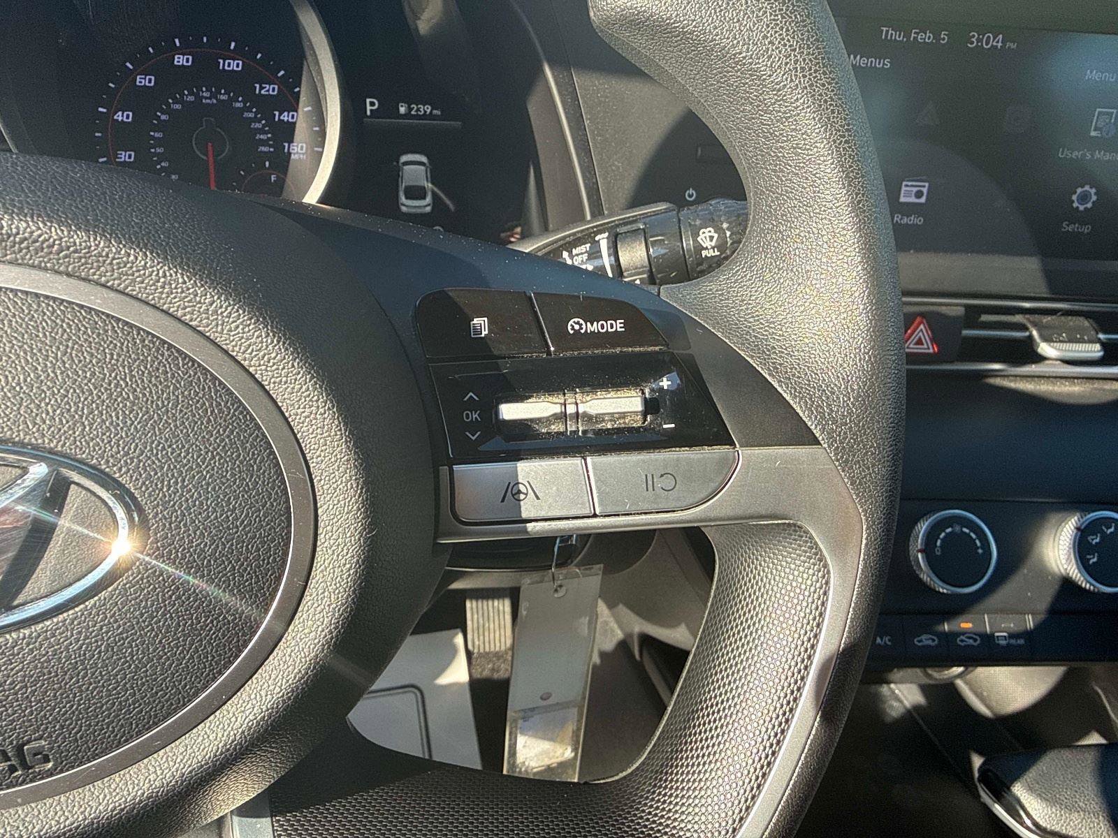 Certified 2023 Hyundai Elantra SE w/ Cargo Package image 26