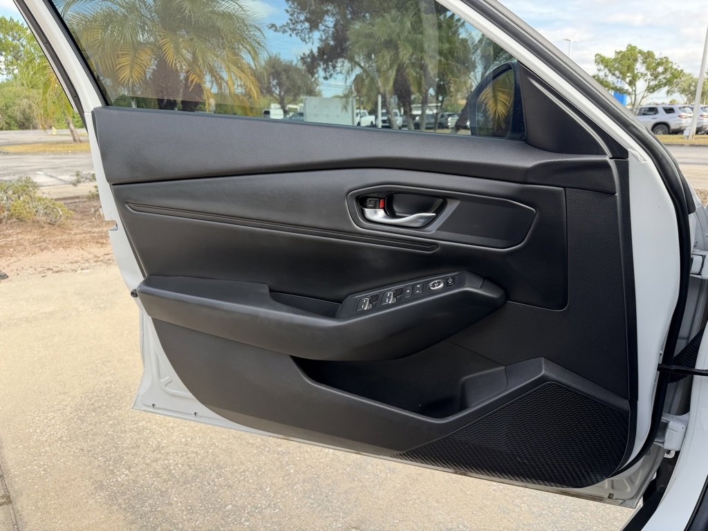 Certified 2024 Honda Accord EX image 23