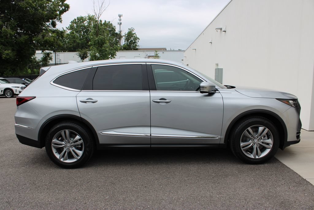 New 2026 Acura MDX SH-AWD image 32