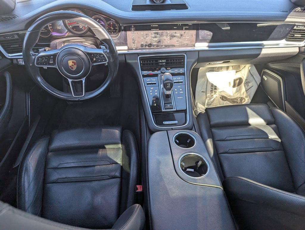 Used 2017 Porsche Panamera 4 w/ Premium Package image 25