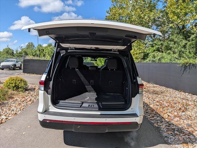 Used 2023 Lincoln Navigator Black Label AWD/4WD image 19