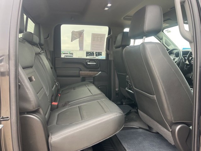 Used 2023 GMC Sierra 3500 Denali w/ Denali Black Diamond Edition image 49