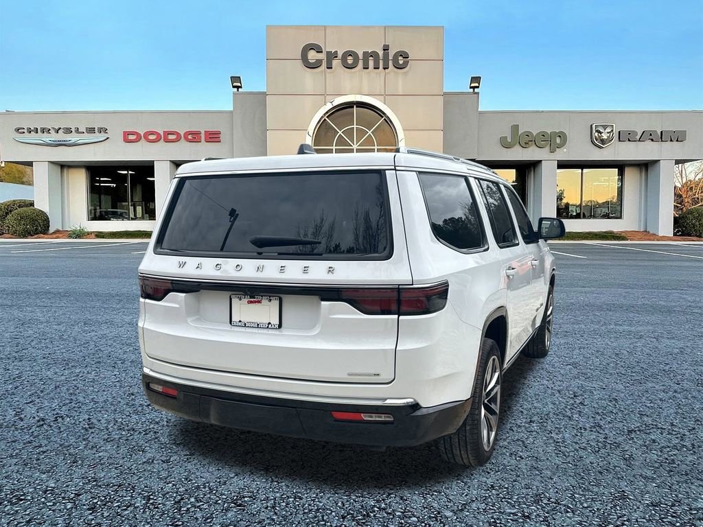 Used 2024 Jeep Wagoneer Series III w/ Premium Group I AWD/4WD image 3