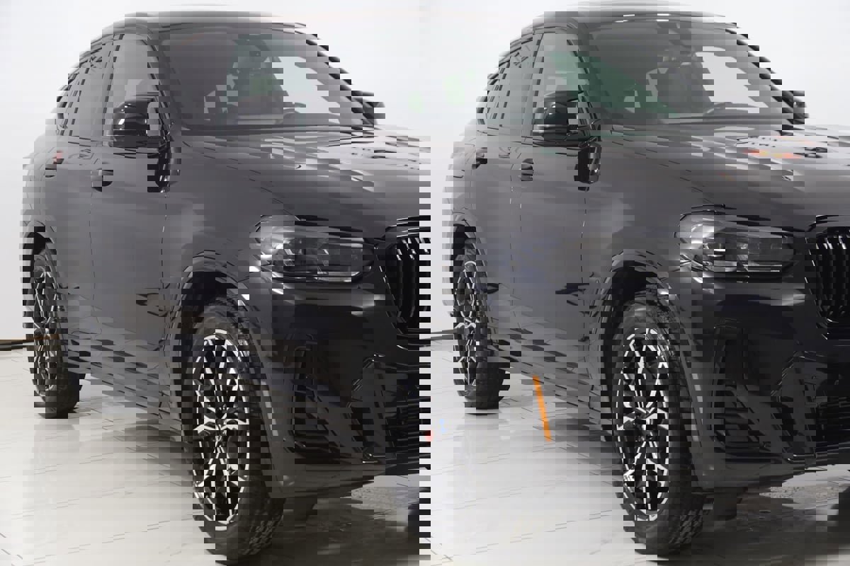 Used 2023 BMW X4 M40i w/ Premium Package image 46