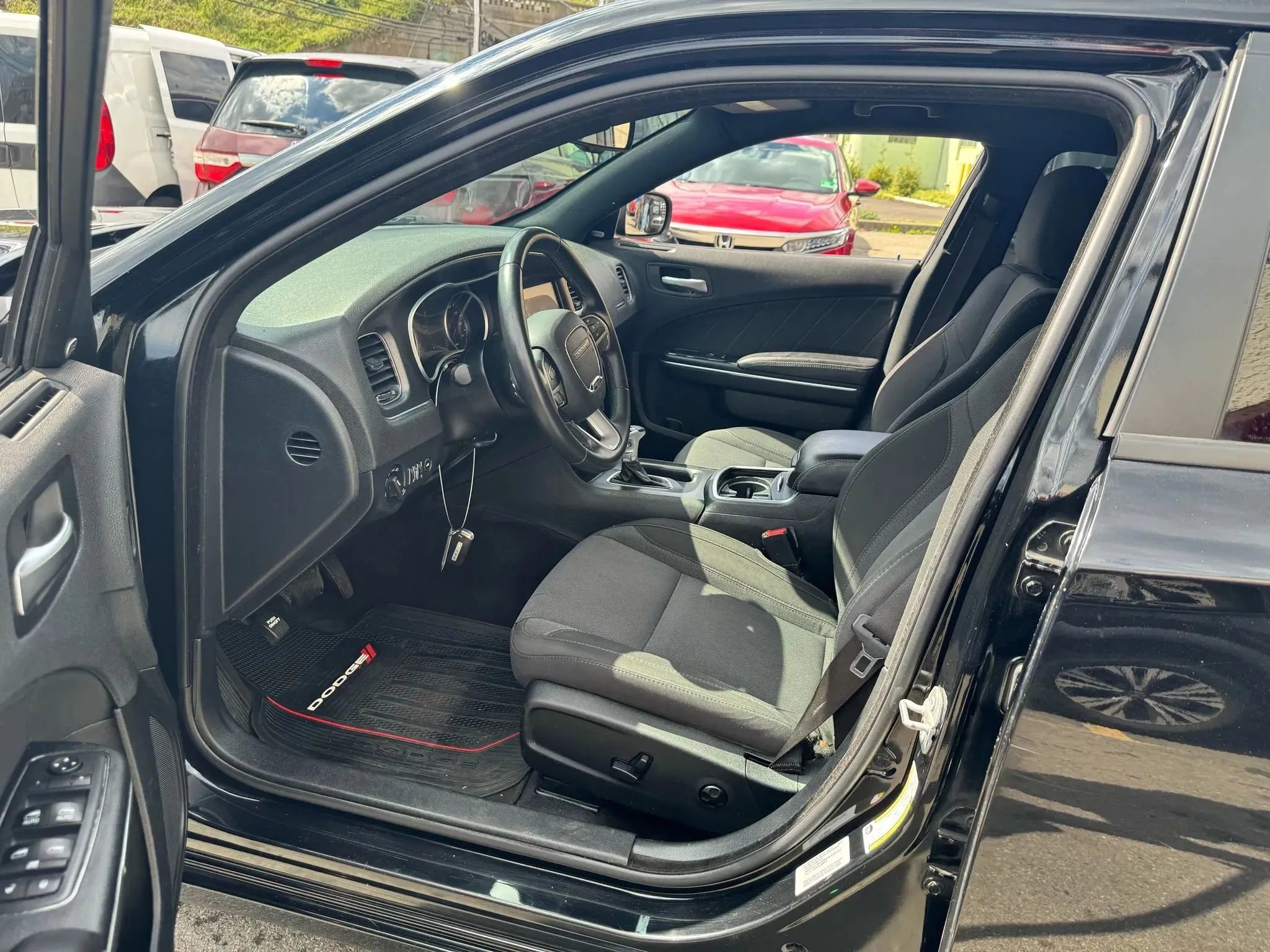 Used 2018 Dodge Charger SXT Plus image 21