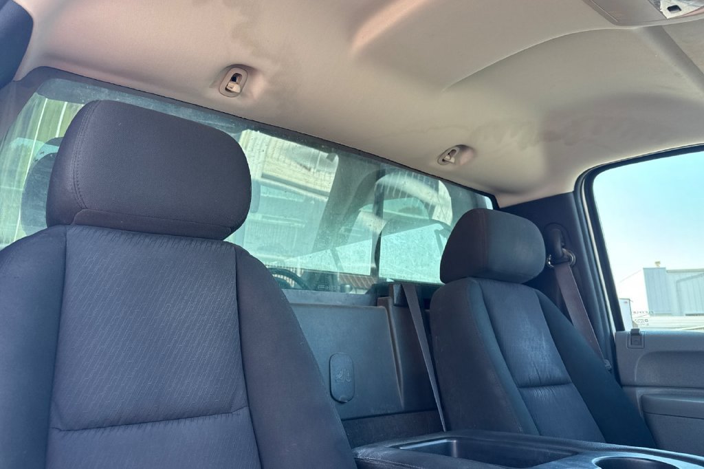 Used 2014 Chevrolet Silverado 2500 W/T AWD/4WD image 16