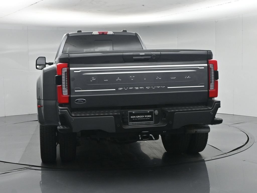 Certified 2023 Ford F450 Platinum w/ FX4 Off-Road Package AWD/4WD image 36