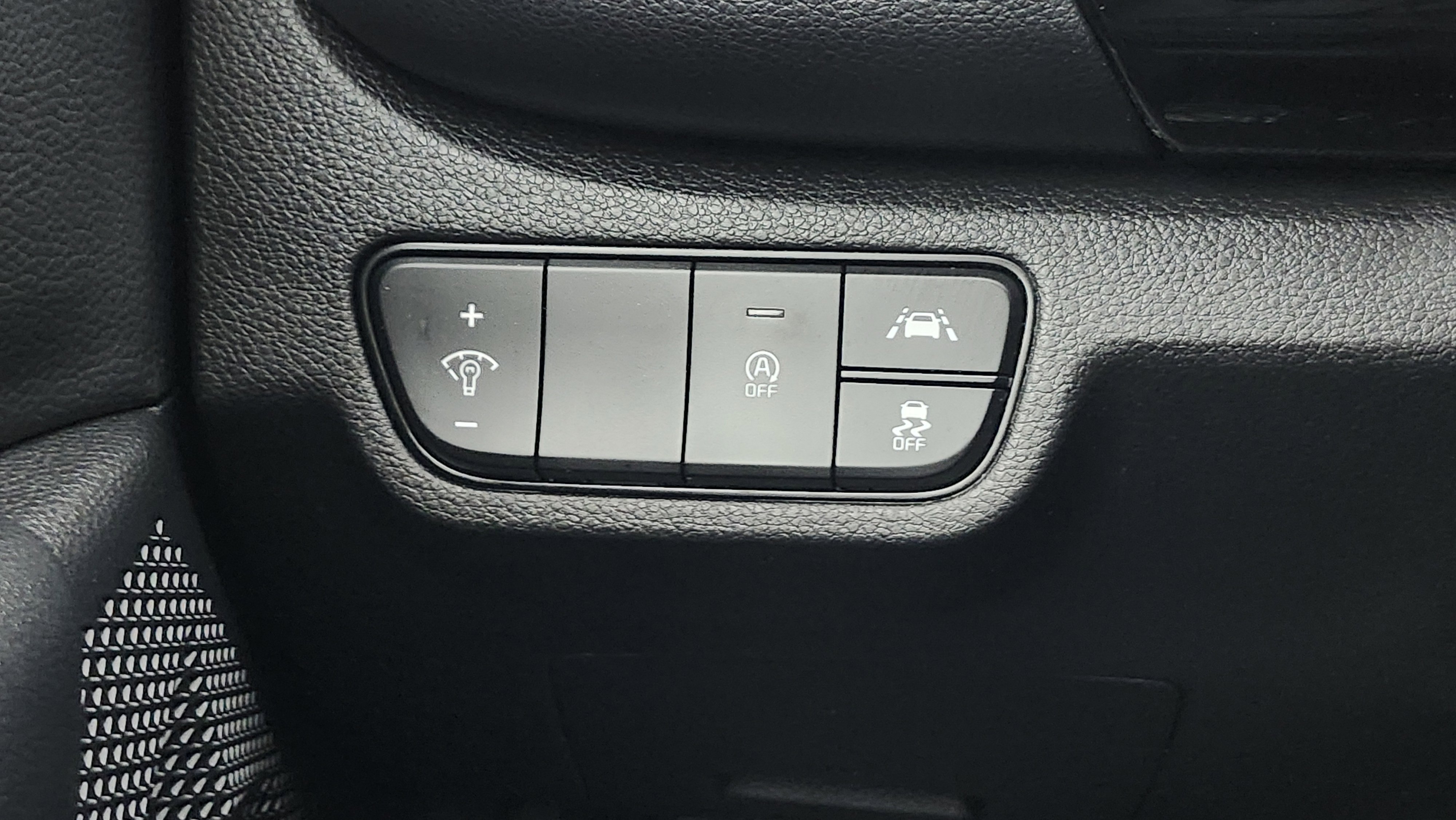 Used 2023 Kia Seltos EX image 34