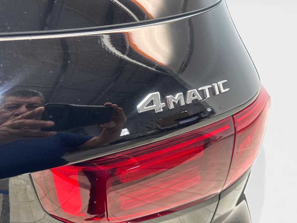 Used 2025 Mercedes-Benz GLB 250 4MATIC image 24
