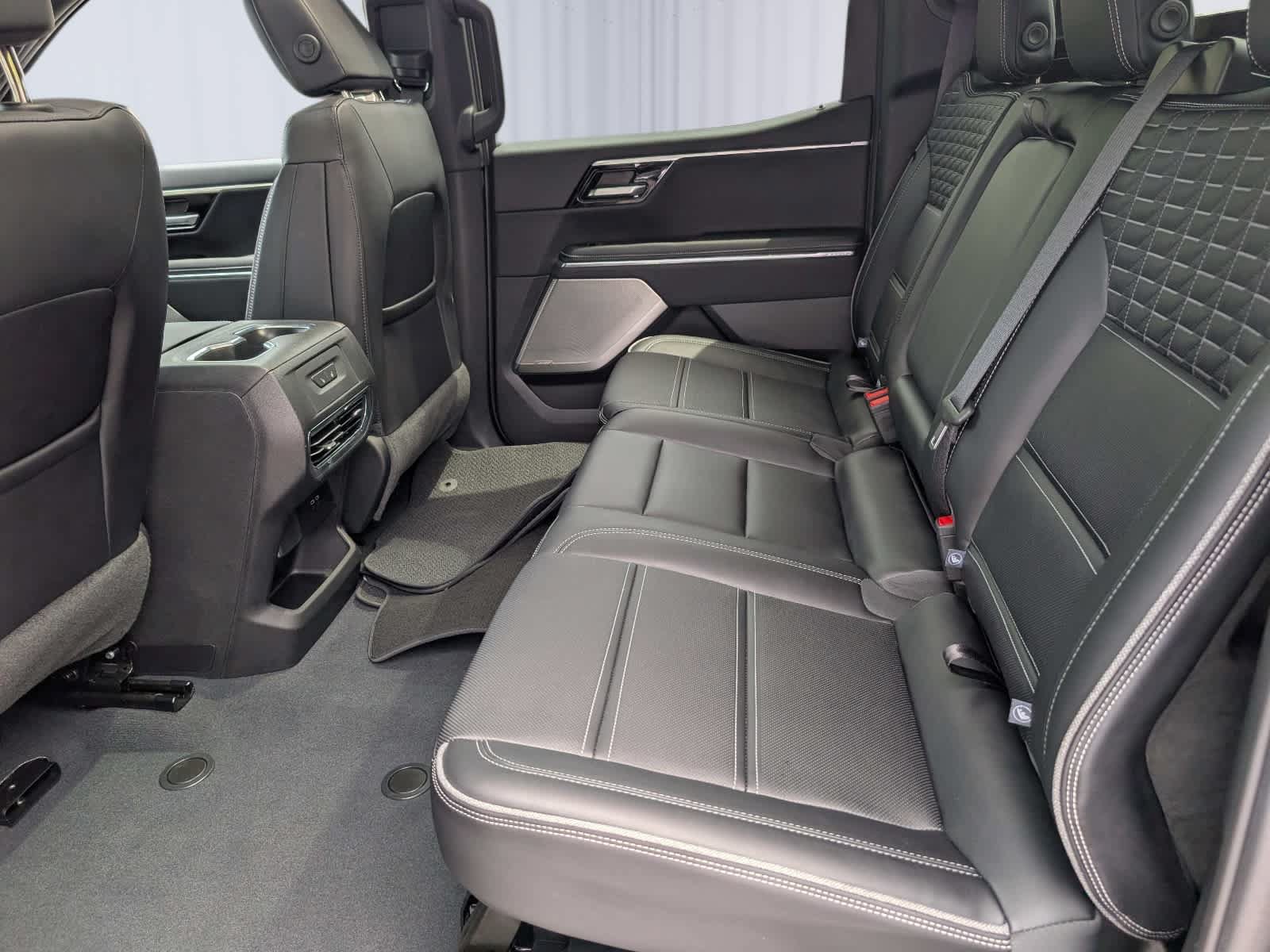 Certified 2025 GMC Sierra EV Denali AWD/4WD image 13
