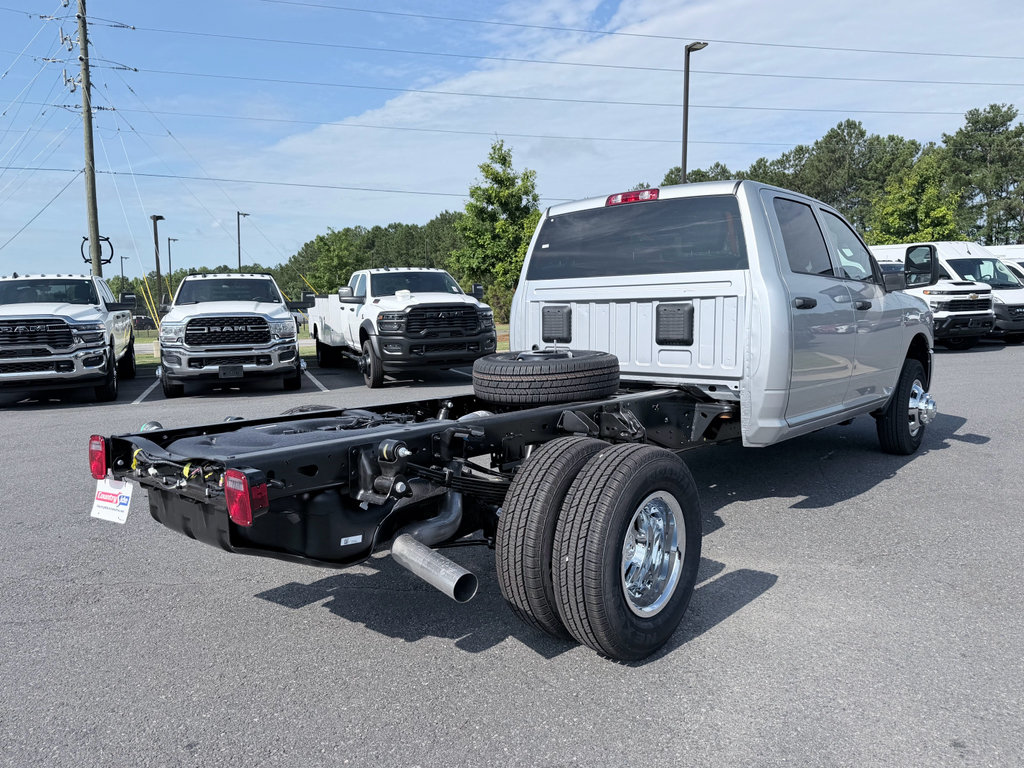 New 2026 RAM 3500 Tradesman w/ Chrome Appearance Group A AWD/4WD image 6