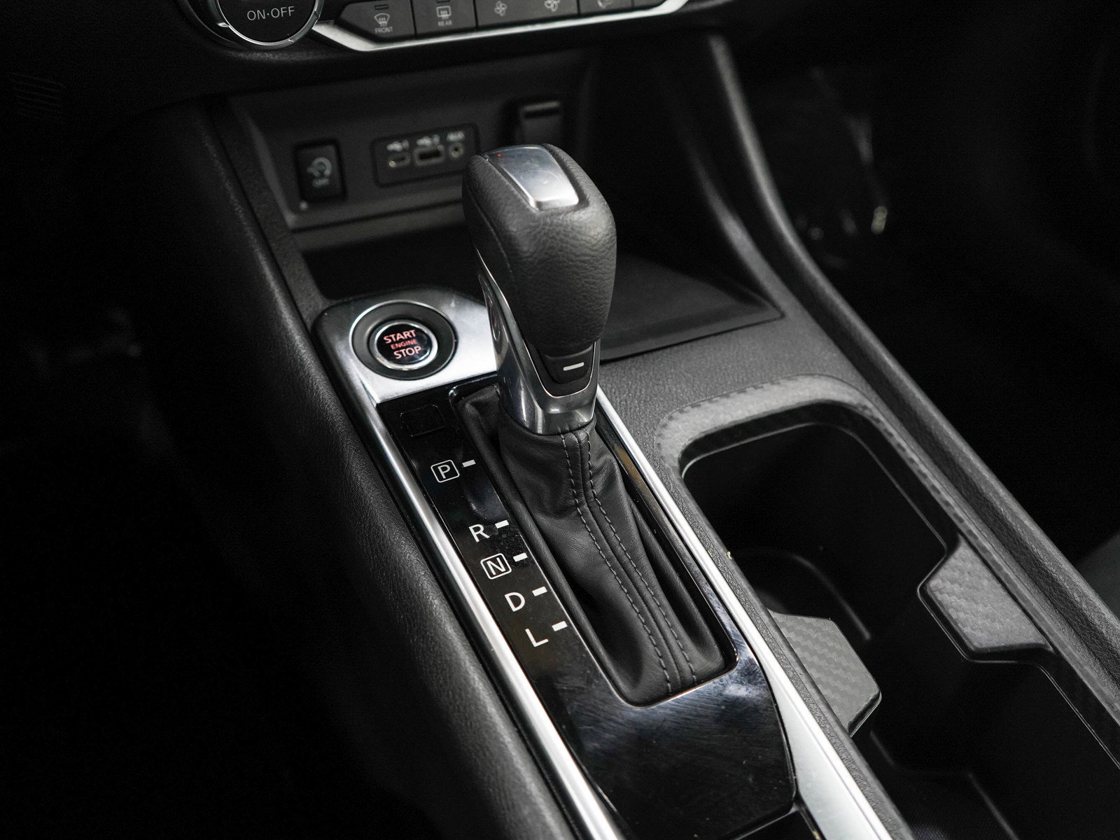 Used 2024 Nissan Sentra SV w/ All-Weather Package FWD image 22