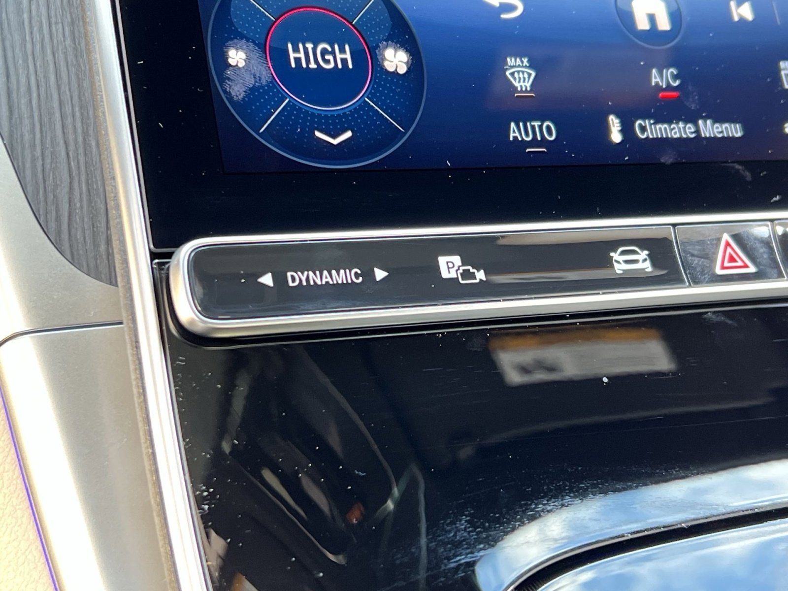 New 2026 Mercedes-Benz C 300 4MATIC Sedan image 32