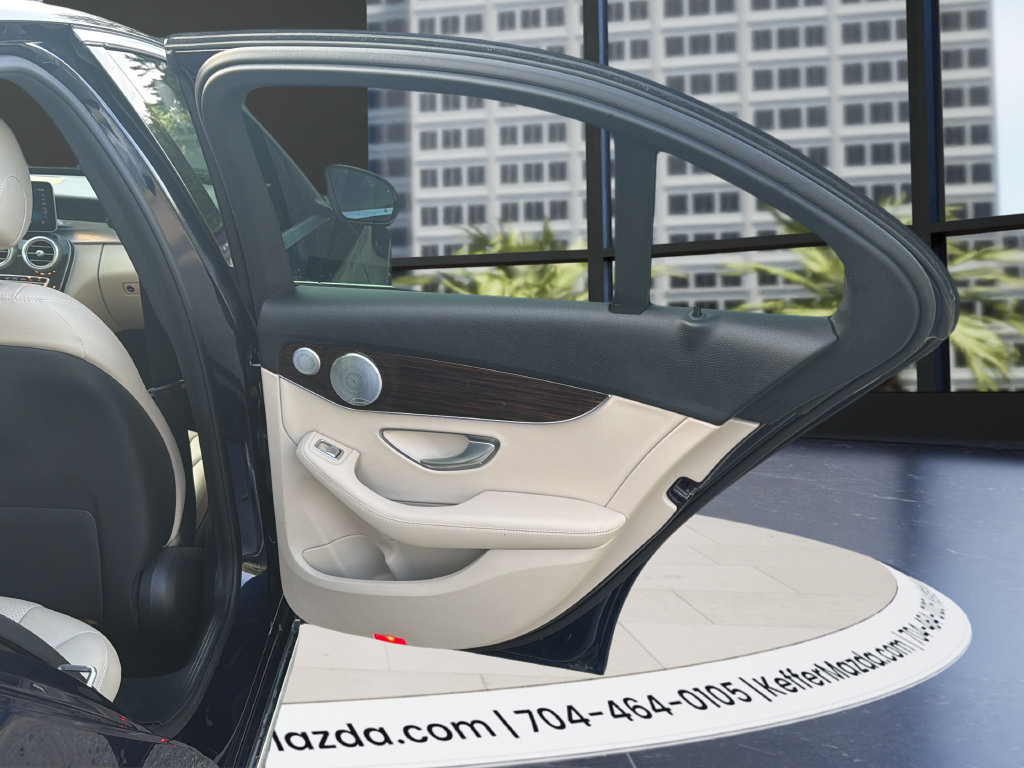 Used 2020 Mercedes-Benz C 300 Sedan image 20