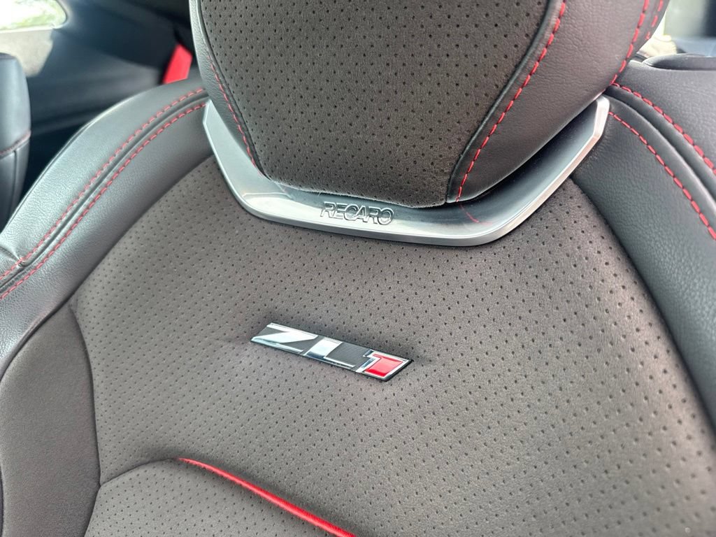 Used 2018 Chevrolet Camaro ZL1 RWD image 32