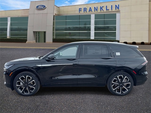 New 2026 Lincoln Nautilus Reserve image 4