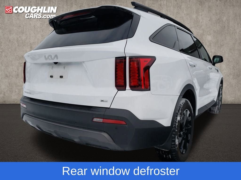 Used 2023 Kia Sorento S w/ Panoramic Sunroof Package image 9