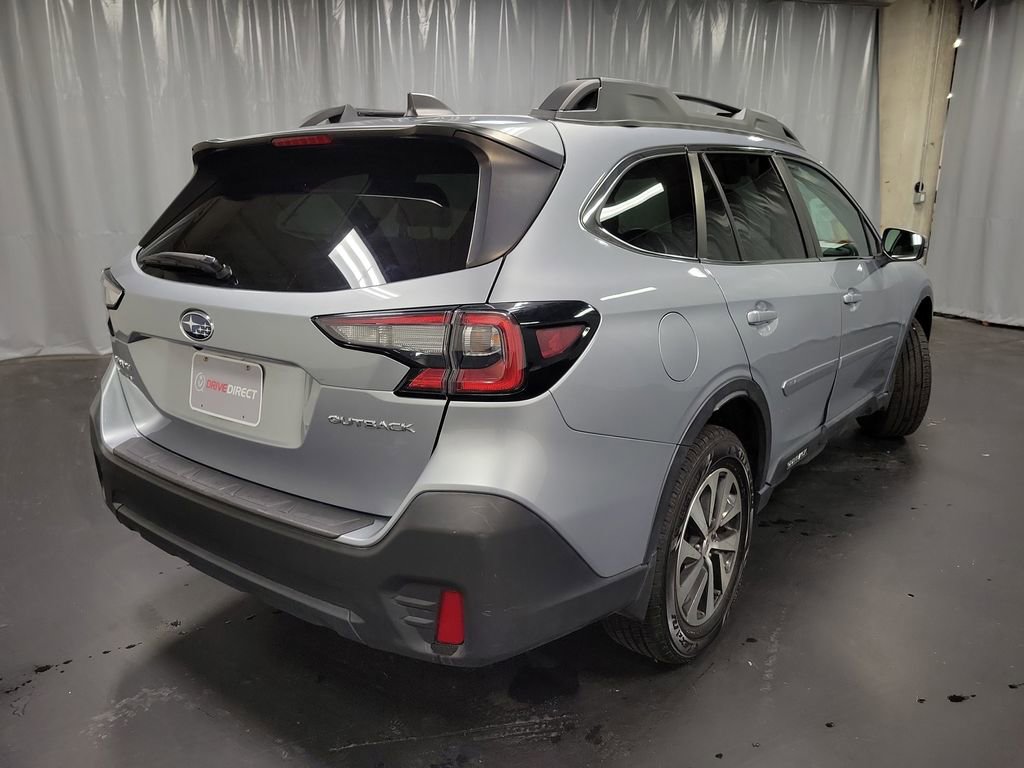 Used 2021 Subaru Outback Premium image 8