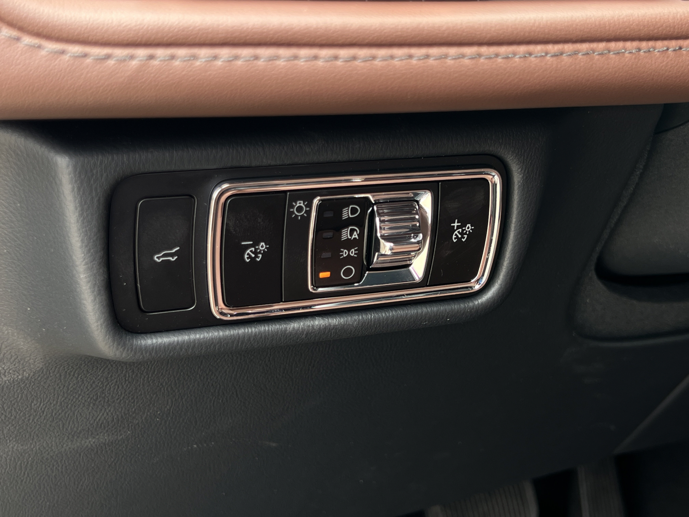 New 2026 Lincoln Aviator Reserve AWD/4WD image 11