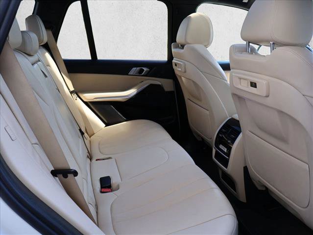 Used 2020 BMW X5 xDrive40i w/ Convenience Package AWD/4WD image 28
