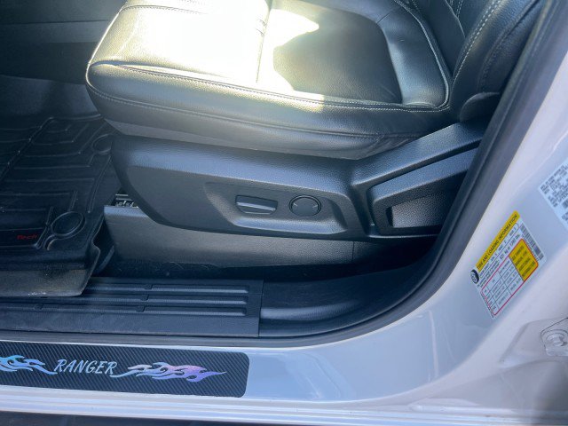 Certified 2019 Ford Ranger Lariat w/ Equipment Group 501A Mid image 8