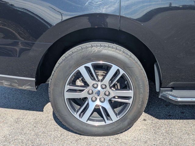 Certified 2023 Ford Expedition Limited RWD image 11