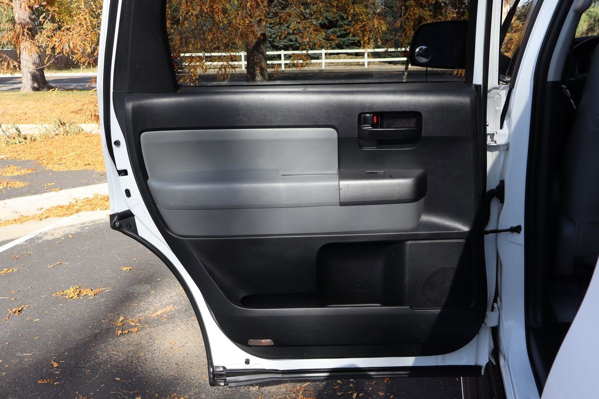 Used 2010 Toyota Sequoia SR5 image 26