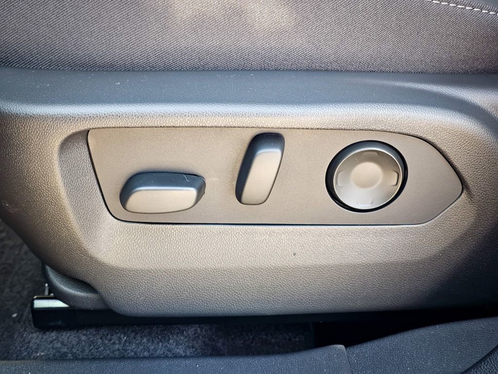 New 2026 Buick Envision Preferred image 17