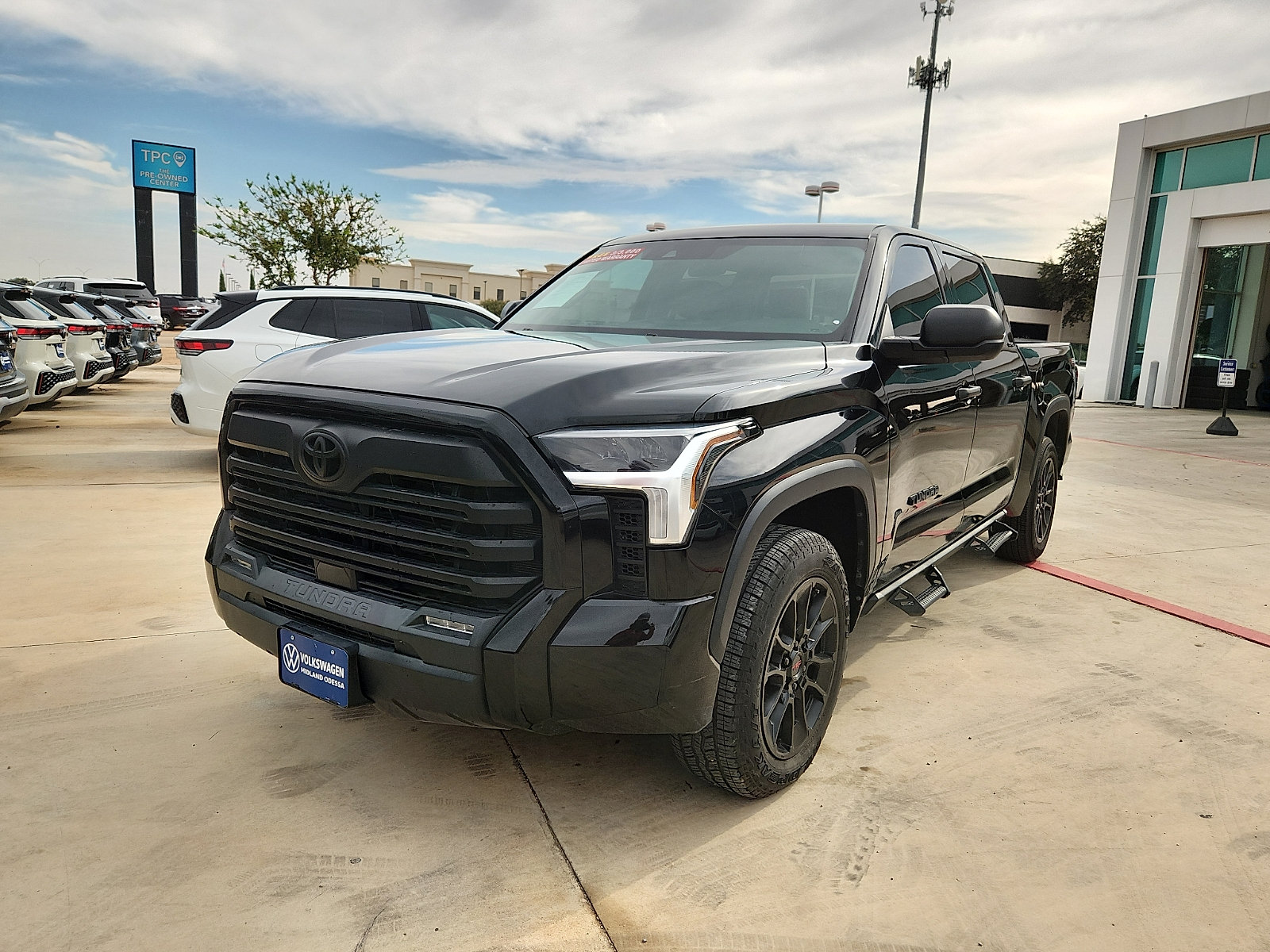 Used 2023 Toyota Tundra SR5 RWD image 2