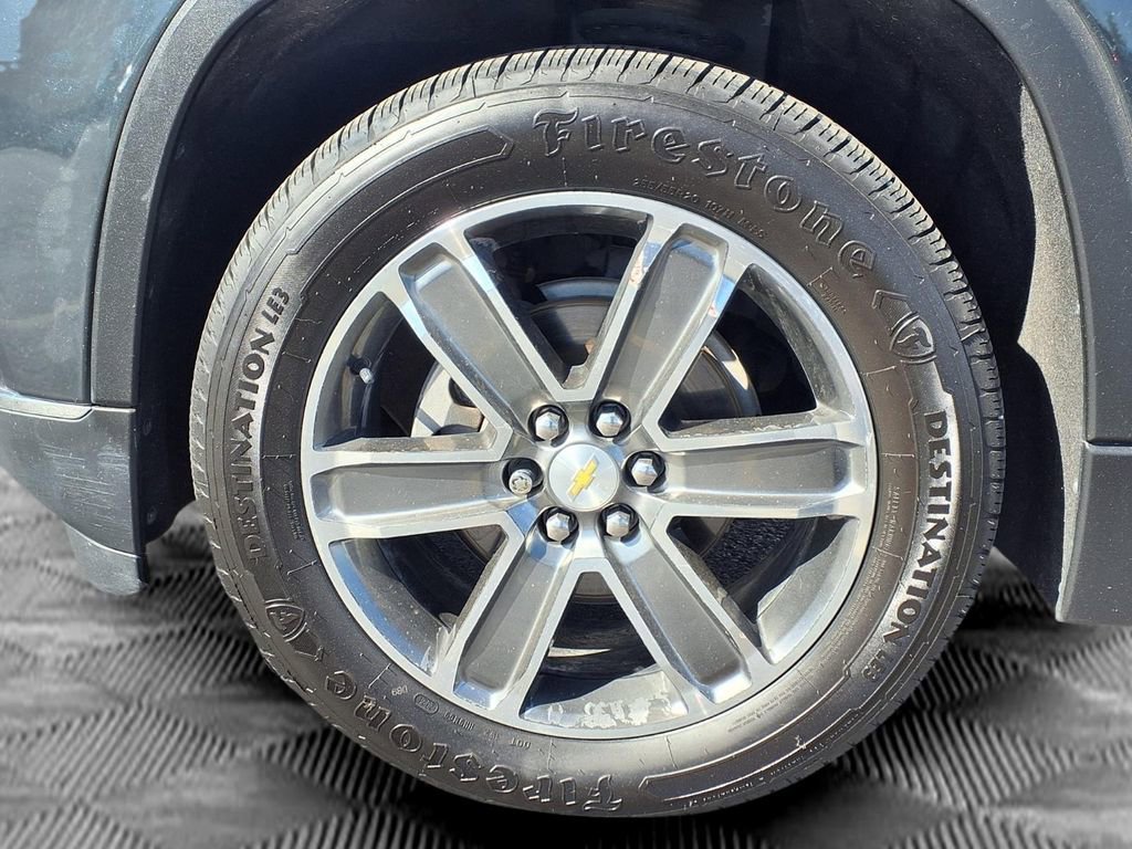 Used 2019 Chevrolet Traverse LT w/ LT Premium Package image 19