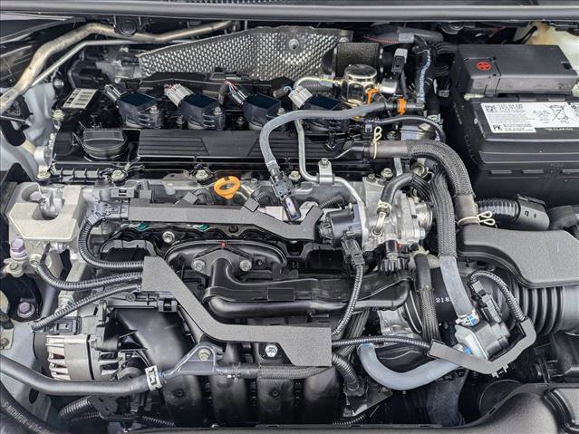 Used 2025 Toyota Corolla LE image 20