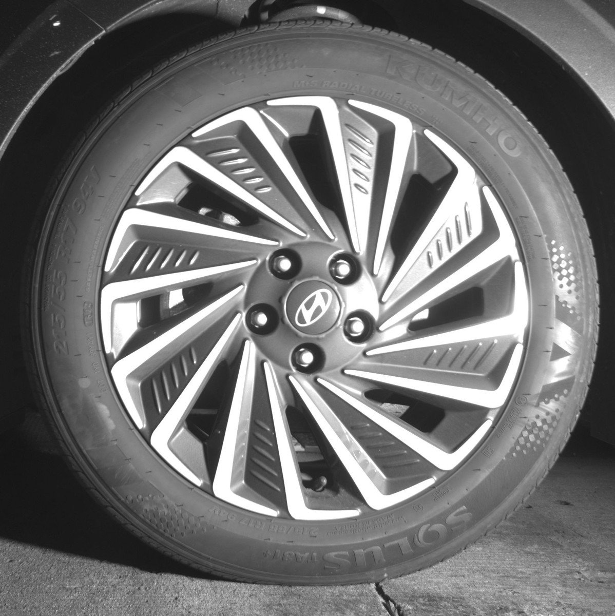 Used 2024 Hyundai Sonata SEL image 12