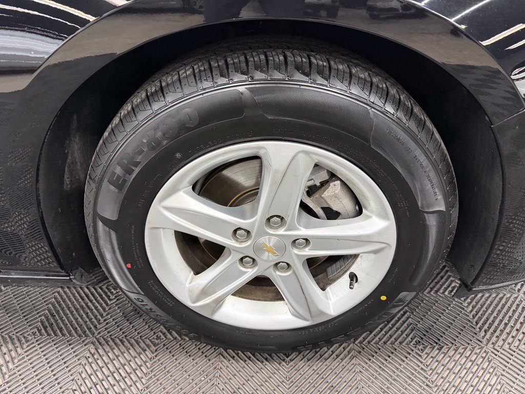 Used 2022 Chevrolet Malibu LS w/ LPO, Convenience Package 2 FWD image 18