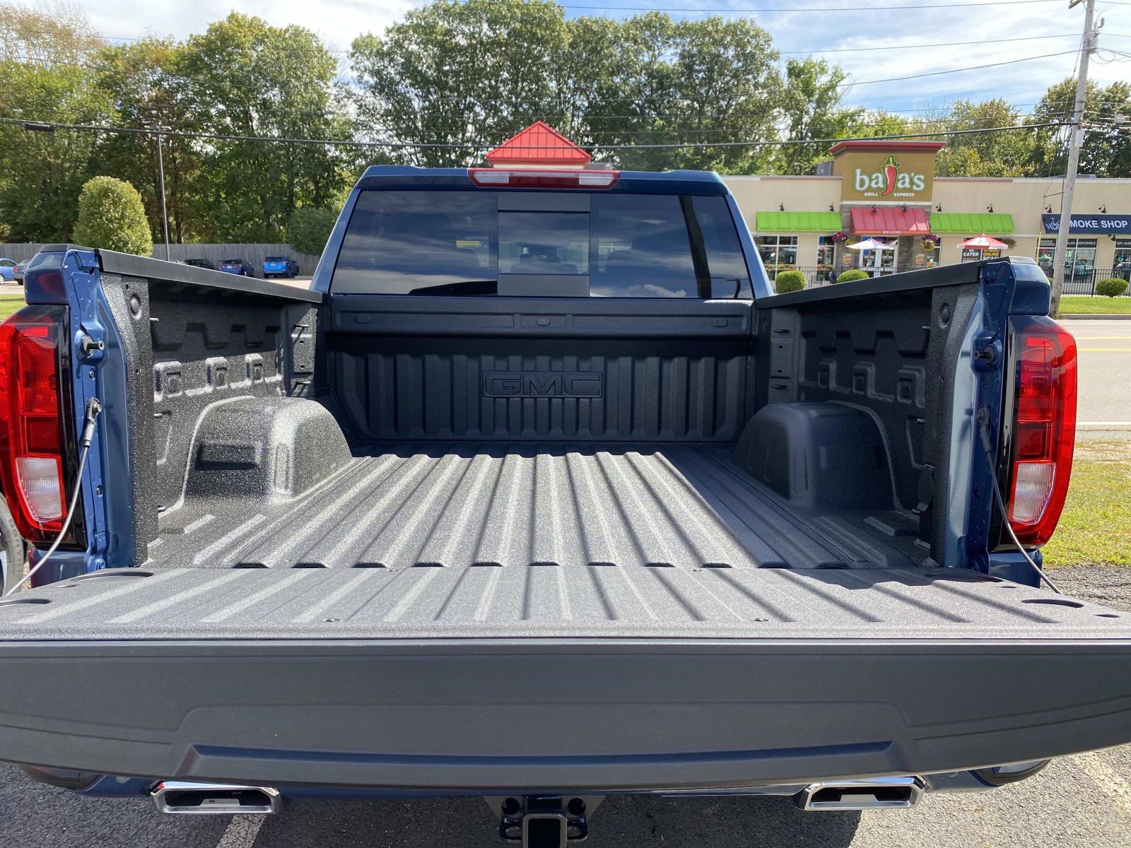 New 2026 GMC Sierra 1500 Elevation w/ Elevation Premium Package image 6