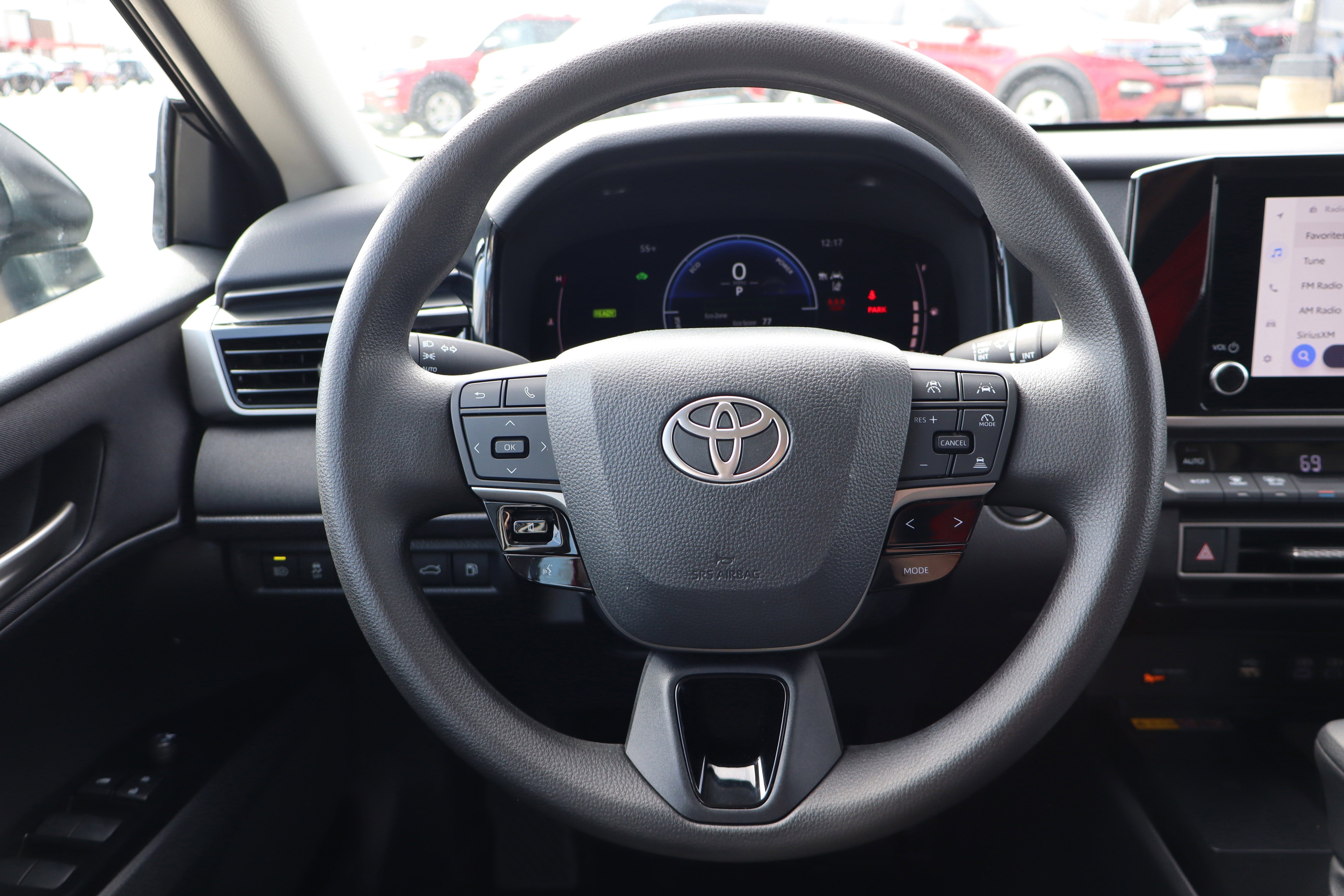 Used 2025 Toyota Camry LE image 15