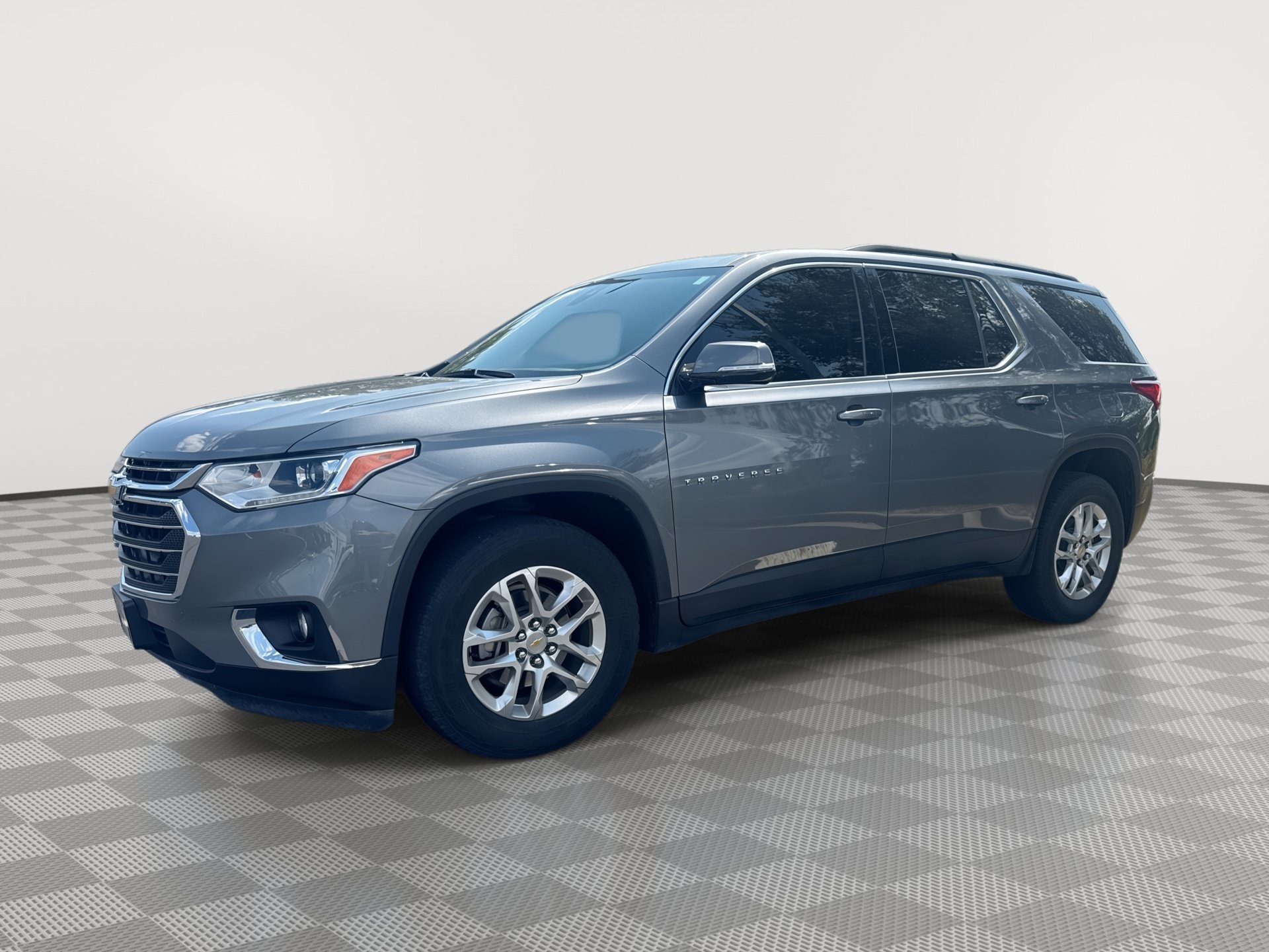 Used 2020 Chevrolet Traverse LT