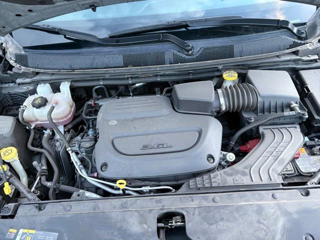 Used 2023 Chrysler Pacifica Limited image 32