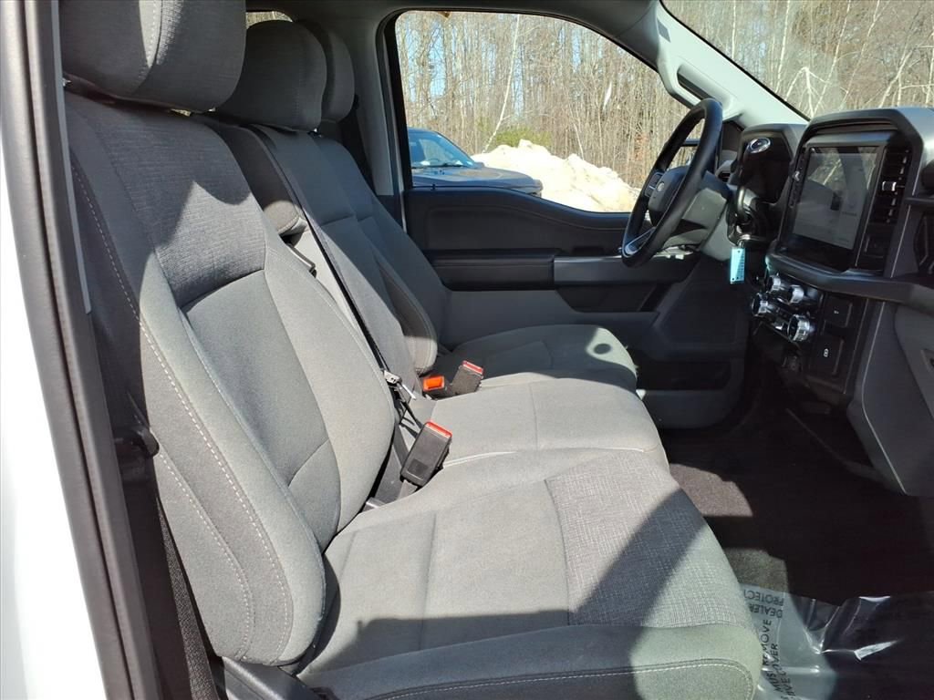 Certified 2025 Ford F150 XLT w/ Equipment Group 301A Standard AWD/4WD image 10