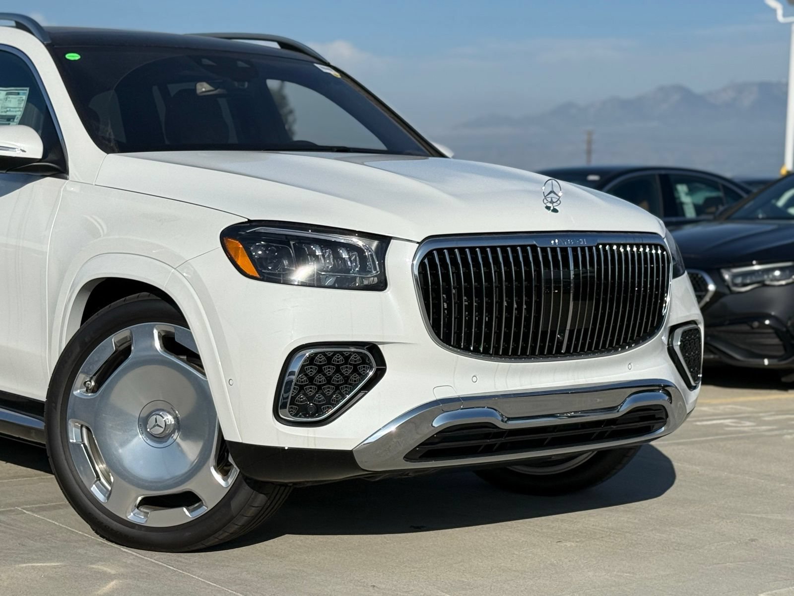 New 2026 Mercedes-Benz Maybach GLS 600 4MATIC image 3