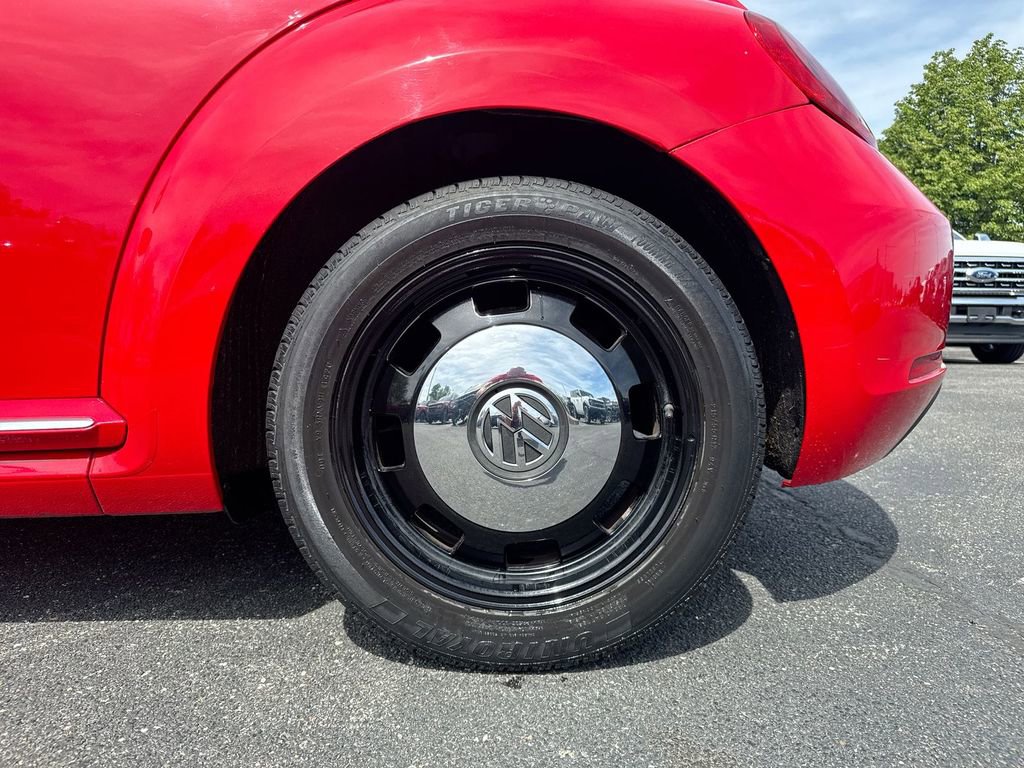 Used 2014 Volkswagen Beetle 2.5 image 26