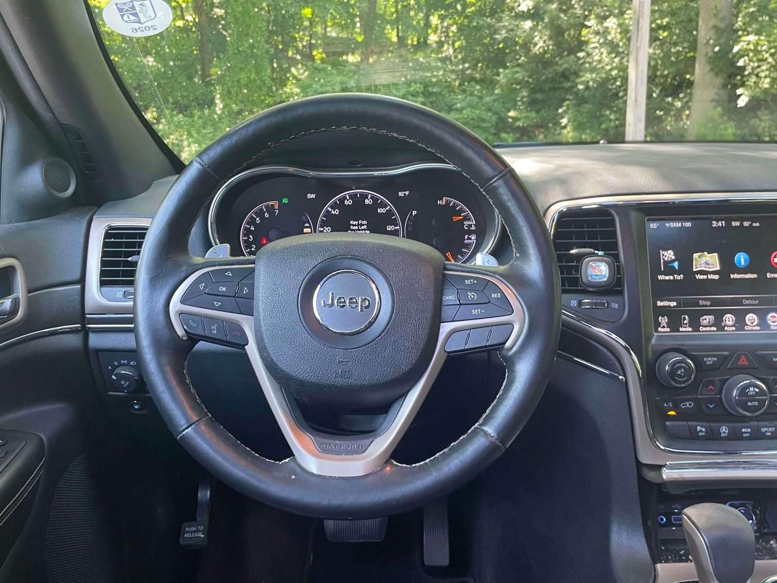 Used 2016 Jeep Grand Cherokee Limited AWD/4WD image 13